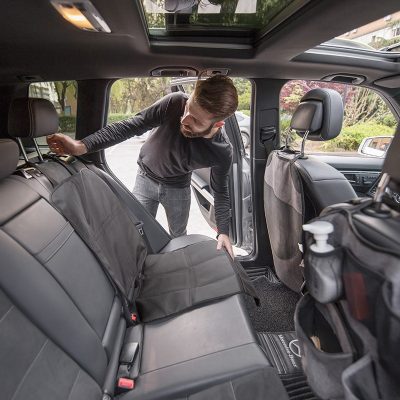 Black scratch-resistant car seat protector (4)