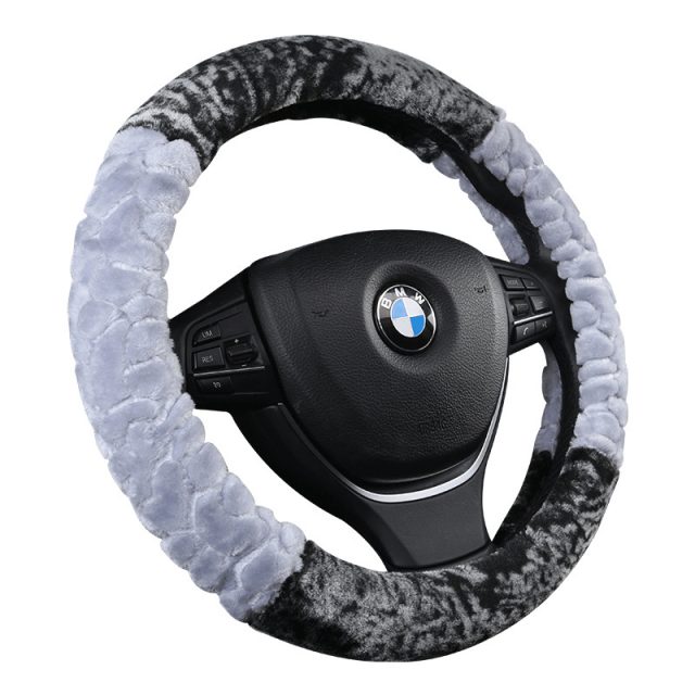 Three-dimensional non-slip steering wheel cover (6)